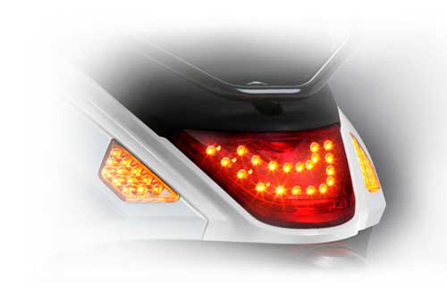 Luxury high-efficiency LED signal light and tail light super high power saving brightness, colour and dazzling.